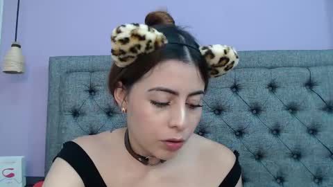 Lilasuni online show from October 30, 2025, 7:58 pm