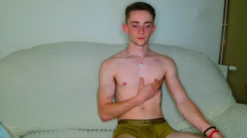 Snapshot of lilbearxxxx chatting on July 26, 2026, 11:44 pm lilbearxxxx online show from July 26, 2026, 11:44 pm