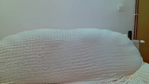 Snapshot of lilbearxxxx chatting on July 30, 2026, 7:24 pm lilbearxxxx online show from July 30, 2026, 7:24 pm