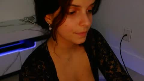 Rebecca online show from September 23, 2025, 2:47 am