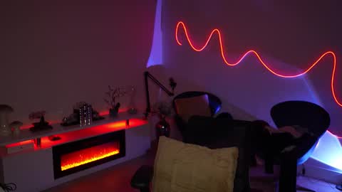 Rebecca online show from March 10, 2026, 6:29 am