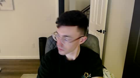 Snapshot of lilfruitsnacc chatting on January 11, 2026, 12:26 am LilSnacc online show from January 11, 2026, 12:26 am