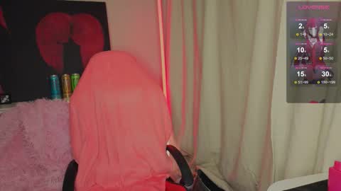 Nika and Lori online show from November 12, 2025, 3:01 pm