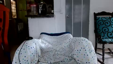Snapshot of lilhy_mcfly chatting on July 28, 2026, 6:20 pm lilieth online show from July 28, 2026, 6:20 pm