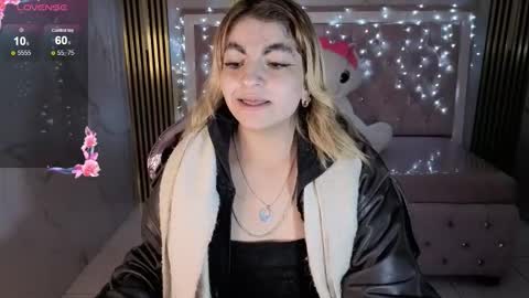 Lili online show from November 13, 2025, 3:16 am