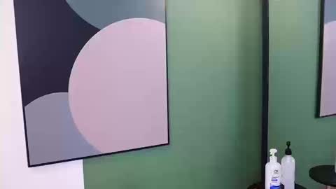 Lili  online show from March 25, 2026, 1:17 pm