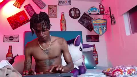 Snapshot of lili_roussi chatting on October 26, 2025, 12:38 am lili_roussi online show from October 26, 2025, 12:38 am