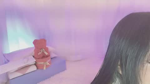 Snapshot of lili_tay chatting on September 28, 2025, 11:04 am Lili online show from September 28, 2025, 11:04 am