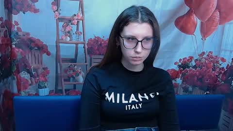 lilianashine online show from March 16, 2026, 6:06 am