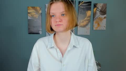 hi guys Im new here Im 18 years oldIve never had sex online show from January 13, 2026, 2:44 pm