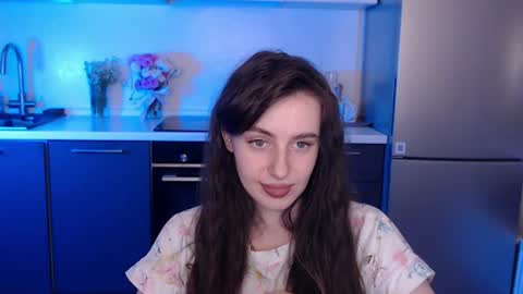 Lilu online show from July 9, 2026, 10:25 pm