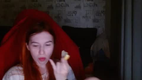 liliawoolf online show from January 29, 2025, 5:19 am