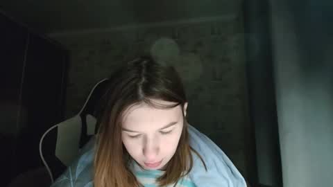 liliawoolf online show from January 14, 2026, 4:29 am