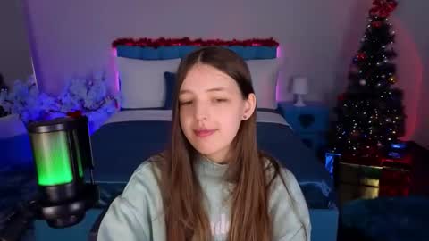 Lili Bakery online show from January 10, 2026, 2:46 am