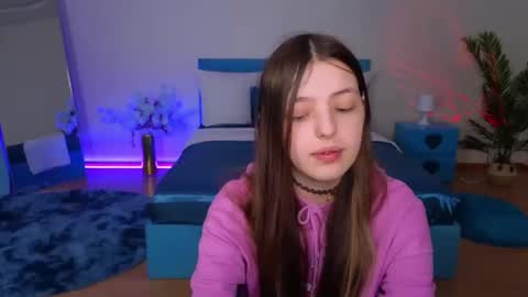 Lili Bakery online show from March 31, 2026, 2:46 am