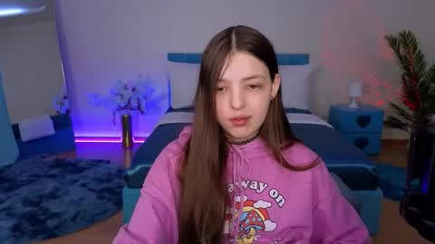 Lili Bakery online show from April 7, 2026, 4:02 am