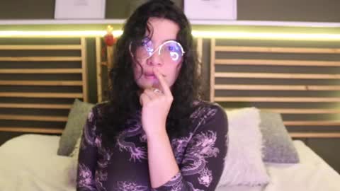  Lili  online show from March 12, 2025, 5:46 am