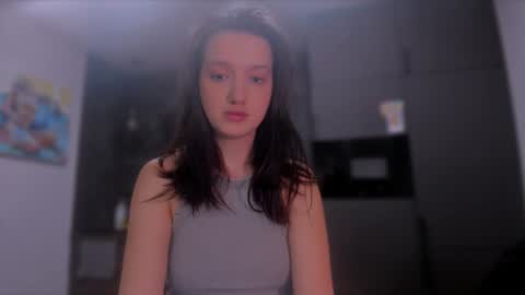 Snapshot of lililaluna chatting on January 17, 2025, 6:33 pm             ...  online show from January 17, 2025, 6:33 pm