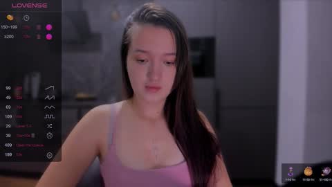 Snapshot of lililaluna chatting on October 16, 2025, 6:53 pm             ...  online show from October 16, 2025, 6:53 pm