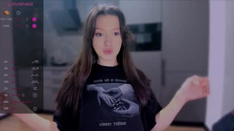 Snapshot of lililaluna chatting on February 7, 2026, 6:33 pm ... online show from February 7, 2026, 6:33 pm