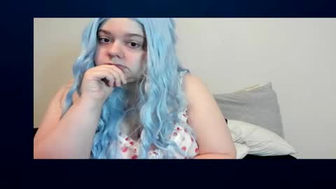 Lili Marie online show from October 27, 2025, 3:54 am