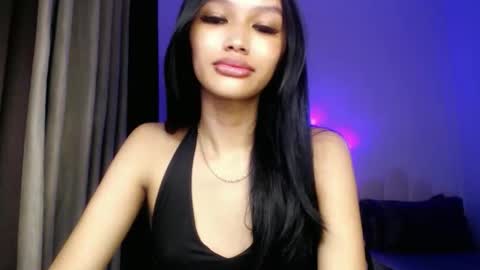 Snapshot of lilit_sensual chatting on April 27, 2026, 9:07 am Chloe online show from April 27, 2026, 9:07 am