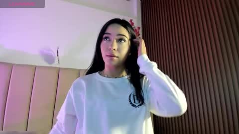 Snapshot of lilith__rosse chatting on September 14, 2025, 12:26 pm Lilith Rosse online show from September 14, 2025, 12:26 pm