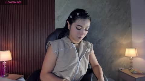 Snapshot of lilith__rosse chatting on October 1, 2025, 12:22 pm Lilith Rosse online show from October 1, 2025, 12:22 pm