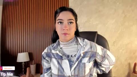 Snapshot of lilith__rosse chatting on October 13, 2025, 12:38 pm Lilith Rosse online show from October 13, 2025, 12:38 pm