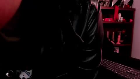 Snapshot of lilith_deveraux_ chatting on June 11, 2026, 4:49 pm MISTRESS LILITH online show from June 11, 2026, 4:49 pm