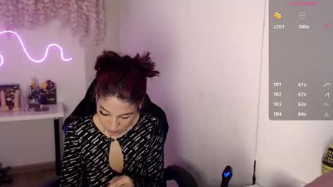lilith_goddesqs online show from October 17, 2025, 7:49 pm