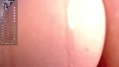 IG soylilith green7   online show from November 22, 2025, 5:50 am