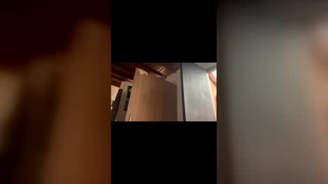 Lilith  online show from November 27, 2025, 4:42 pm