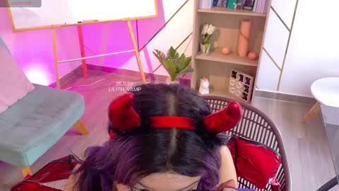 LILITH 200 LIKES   Thursday Clown Costume M online show from September 27, 2025, 9:09 pm