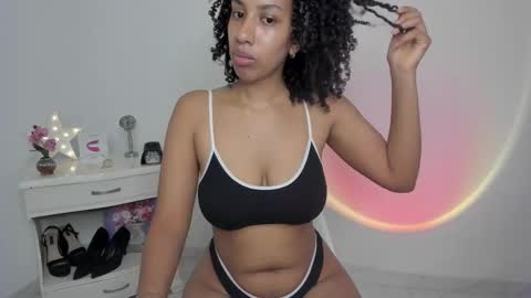 Snapshot of lilith_vision chatting on January 10, 2026, 4:25 am Alejandra online show from January 10, 2026, 4:25 am