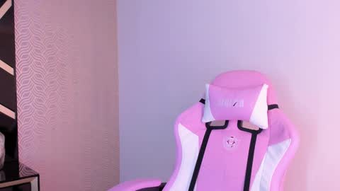 Lilith online show from February 12, 2025, 8:07 pm