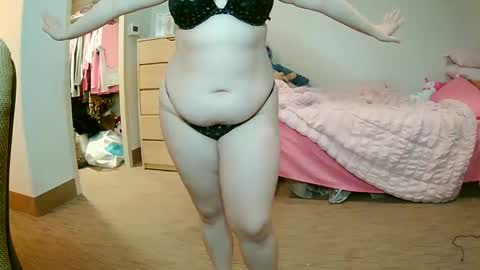 Snapshot of lilithfallenangel666 chatting on January 8, 2025, 5:05 am Lilith Angel online show from January 8, 2025, 5:05 am