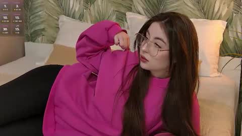 Lilith online show from December 14, 2025, 12:32 pm