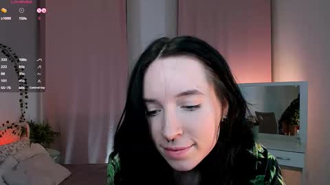 Lilith online show from December 13, 2025, 7:53 pm