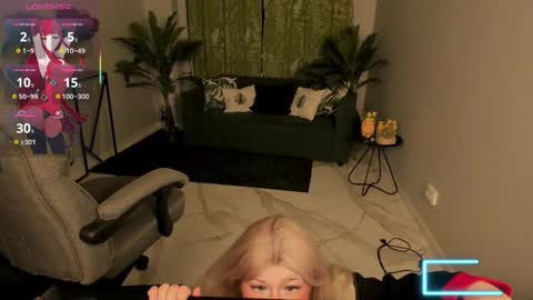 LilithNelson online show from November 25, 2025, 8:53 pm