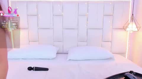 Lilith online show from November 4, 2025, 3:05 am