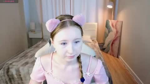  Lili Tiny  GMT2 3-10AM  MonTueWedThuSat online show from June 25, 2026, 1:38 am