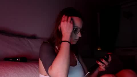 Jay  please help me reach 50 thumbs up online show from November 5, 2025, 2:44 am