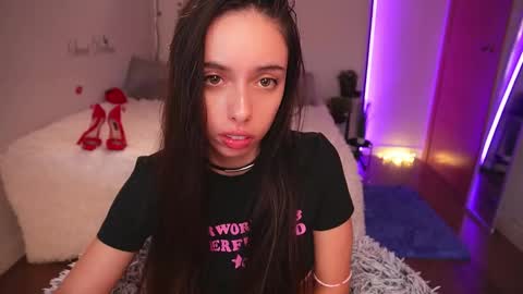 Lill Dayna online show from October 6, 2025, 7:50 am