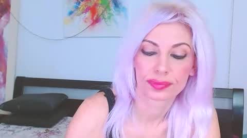 Lara online show from January 29, 2025, 12:33 am