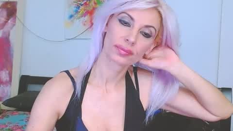 Lara online show from February 2, 2025, 7:41 am