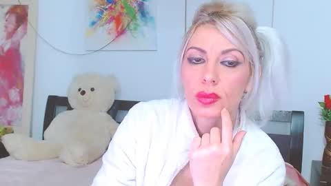 Lara online show from February 17, 2026, 12:29 am