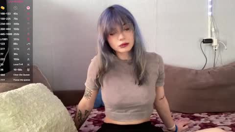 Snapshot of lillianhusk chatting on April 18, 2026, 12:20 pm Amelia online show from April 18, 2026, 12:20 pm