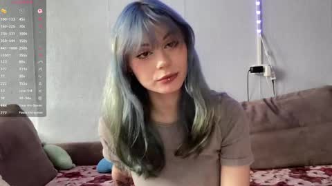 Snapshot of lillianhusk chatting on April 21, 2026, 12:22 pm Amelia online show from April 21, 2026, 12:22 pm