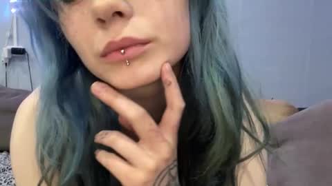 Snapshot of lillianhusk chatting on April 29, 2026, 6:03 pm Amelia online show from April 29, 2026, 6:03 pm